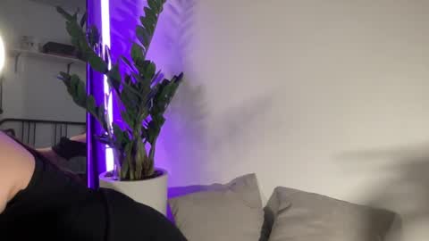 Snapshot of w33d7 chatting on 28, 2, 2025 Alice Before pvt write to me in PM online show from 28, 2, 2025