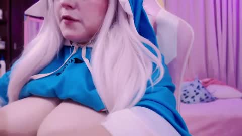 Snapshot of waifumochi_chan chatting on 24, 4, 2026 online show from 24, 4, 2026