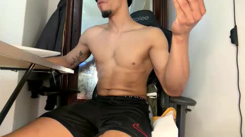 Snapshot of wali170097 chatting on 16, 5, 2026 ghhhgh online show from 16, 5, 2026