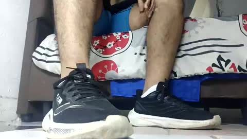 Snapshot of waltherfeet_ chatting on 25, 5, 2026 WaltherFeet online show from 25, 5, 2026