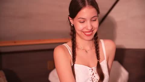 Wendy. Hello Honeys Ill see you 2nd 5th 7th this week love you3 online show from 7, 7, 2026