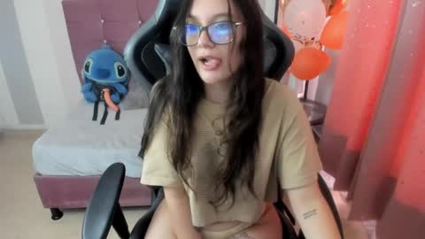 Snapshot of wanda_sg chatting on 14, 5, 2026 Alexandra online show from 14, 5, 2026