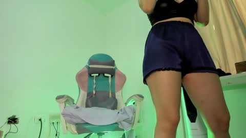 Snapshot of wandadoll chatting on 25, 1, 2025 Wanda online show from 25, 1, 2025
