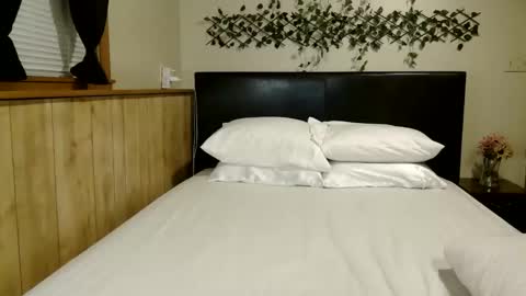 wanderlustgaal online show from 18, 12, 2025