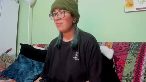 Waningrose  Lu online show from 11, 2, 2025