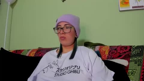 Waningrose  Lu online show from 12, 2, 2025