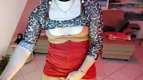 Snapshot of wannafeelitall chatting on 6, 1, 2025 Emilia inst  online show from 6, 1, 2025