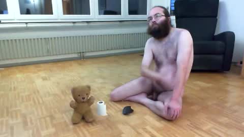 wantsahug online show from 9, 11, 2025