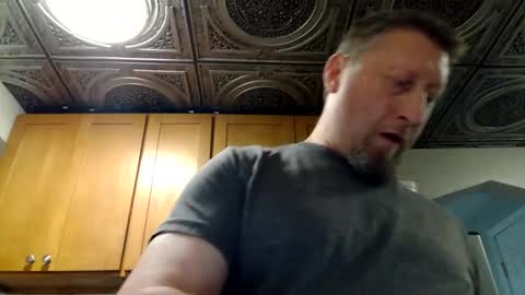 Snapshot of wantstoperform chatting on 31, 10, 2025 wantstoperform online show from 31, 10, 2025