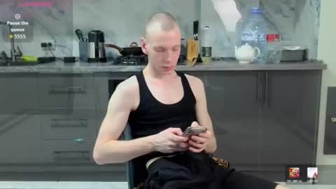 Snapshot of warmwhisp chatting on 21, 6, 2026 ZID online show from 21, 6, 2026
