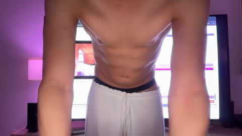 Snapshot of watchtheshow0 chatting on 30, 9, 2025 Ty M online show from 30, 9, 2025