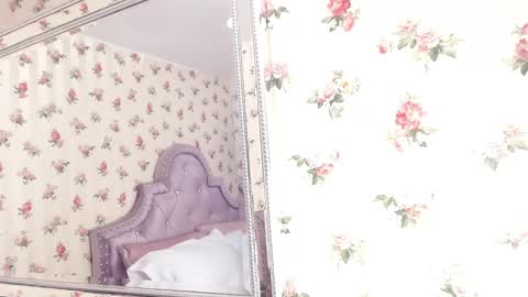 Milf Latina online show from 9, 3, 2026