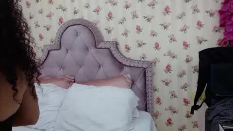 Milf Latina online show from 19, 3, 2026