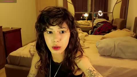 Snapshot of wavy_nights chatting on 5, 12, 2024 Mina online show from 5, 12, 2024