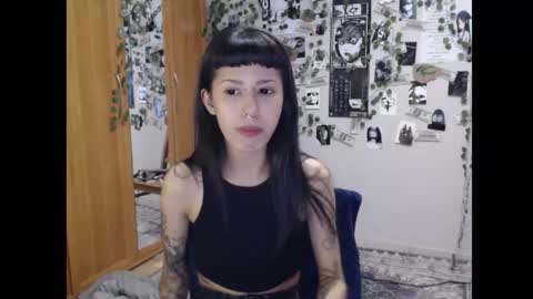 Snapshot of wavy_nights chatting on 10, 10, 2025 Mina online show from 10, 10, 2025