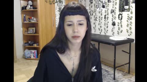 Snapshot of wavy_nights chatting on 6, 11, 2025 Mina online show from 6, 11, 2025