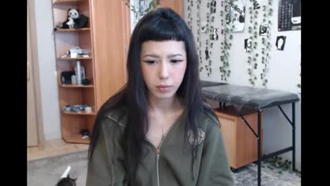 Mina online show from 16, 2, 2026