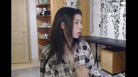 Mina online show from 26, 2, 2026