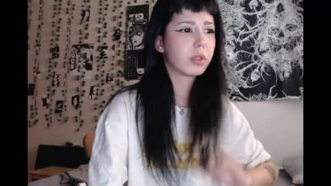 Mina online show from 19, 4, 2026