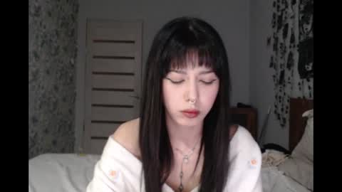 Snapshot of wavy_nights chatting on 12, 7, 2026 Mina online show from 12, 7, 2026