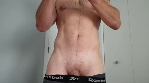 Snapshot of waynekent80 chatting on 2, 12, 2025 waynekent80 online show from 2, 12, 2025