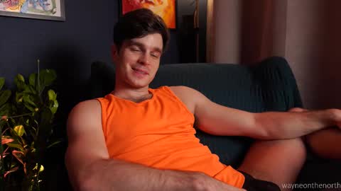 Snapshot of waynenorth chatting on 19, 12, 2025 waynenorth online show from 19, 12, 2025