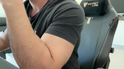 Weapon X online show from 24, 10, 2025