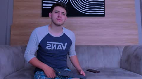 Snapshot of web_gammer_ chatting on 9, 1, 2026 Jhonny Dick his neighbors. online show from 9, 1, 2026