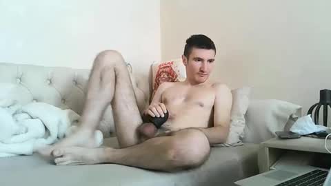 Snapshot of webcamboy98 chatting on 16, 5, 2026 webcamboy98 online show from 16, 5, 2026
