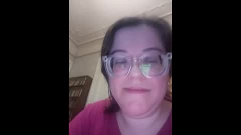 Snapshot of webgirl2 chatting on 2, 12, 2025 Marina online show from 2, 12, 2025