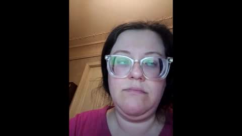 Marina online show from 15, 4, 2026