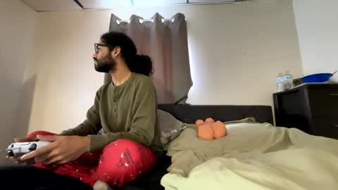 ShootingWebs online show from 14, 12, 2025