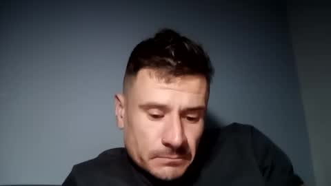 Snapshot of weci77 chatting on 20, 12, 2025 weci77 online show from 20, 12, 2025