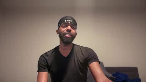 Snapshot of wellpackaged_ chatting on 2, 5, 2026 Langston online show from 2, 5, 2026