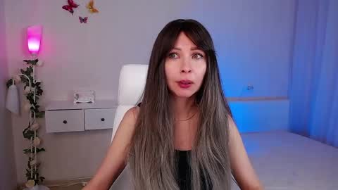 Snapshot of wendifoster chatting on 26, 2, 2025 Wendi Foster online show from 26, 2, 2025