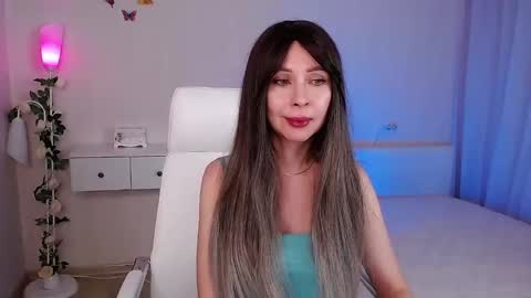 Snapshot of wendifoster chatting on 27, 2, 2025 Wendi Foster online show from 27, 2, 2025