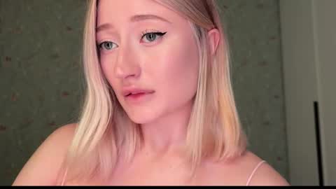 Daisy    online show from 1, 2, 2026