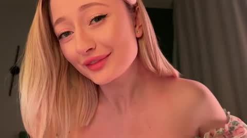 Daisy    online show from 16, 3, 2026