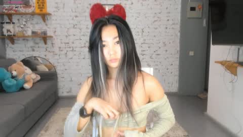 Snapshot of wendy_marvel chatting on 8, 1, 2025 Wendy online show from 8, 1, 2025