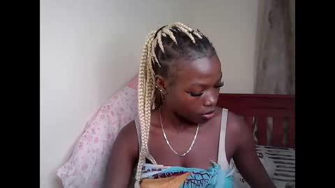 Snapshot of wendy_shancy chatting on 6, 6, 2026 shancy online show from 6, 6, 2026