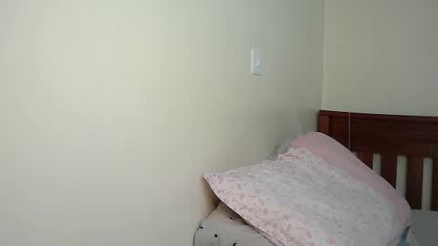 Snapshot of wendy_shancy chatting on 13, 7, 2026 shancy online show from 13, 7, 2026