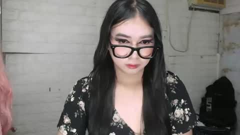 Snapshot of weremeanttobe chatting on 8, 10, 2025 andrew online show from 8, 10, 2025