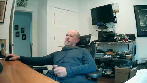 Snapshot of weseeyouwatching chatting on 21, 10, 2025 weseeyouwatching online show from 21, 10, 2025