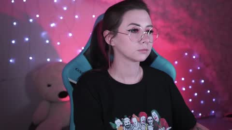 little girl who is always rightLisa online show from 21, 12, 2024