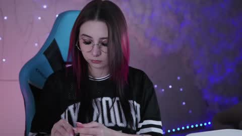 little girl who is always rightLisa online show from 21, 1, 2025