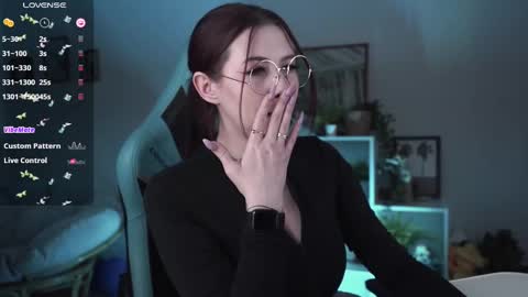 little girl who is always rightLisa online show from 25, 2, 2025