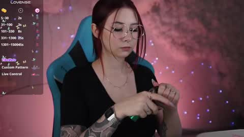 little girl who is always rightLisa online show from 5, 3, 2025