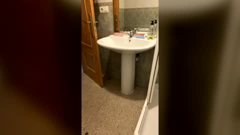 Snapshot of wet___pussy chatting on 3, 7, 2026 wet___pussy online show from 3, 7, 2026