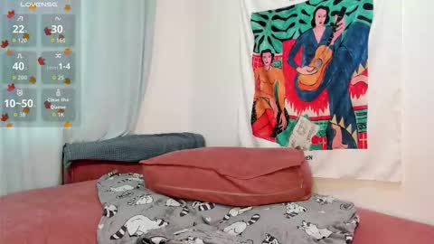 Snapshot of wet_eyyyelashes chatting on 28, 10, 2025 online show from 28, 10, 2025