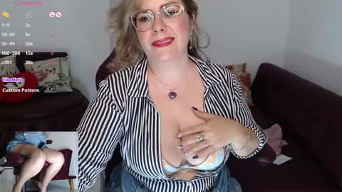 Diva online show from 9, 1, 2025